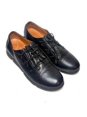 Roamers Black Leather Loafers | 7.5